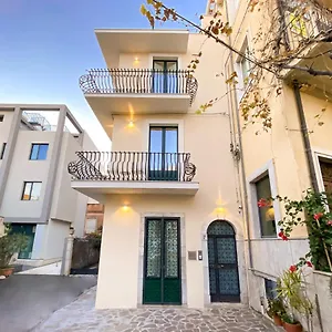 Longo Guest house